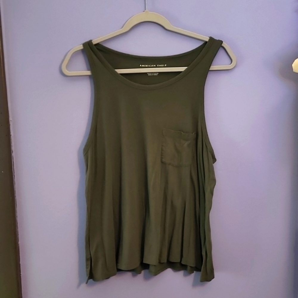 American Eagle size lrg tank top